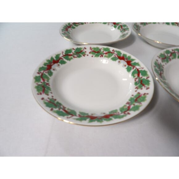 Vtg Sango Christmas Holly # 8415 Bowls Gold Rim Soup Salad Holiday Set of 4 - Picture 3 of 8